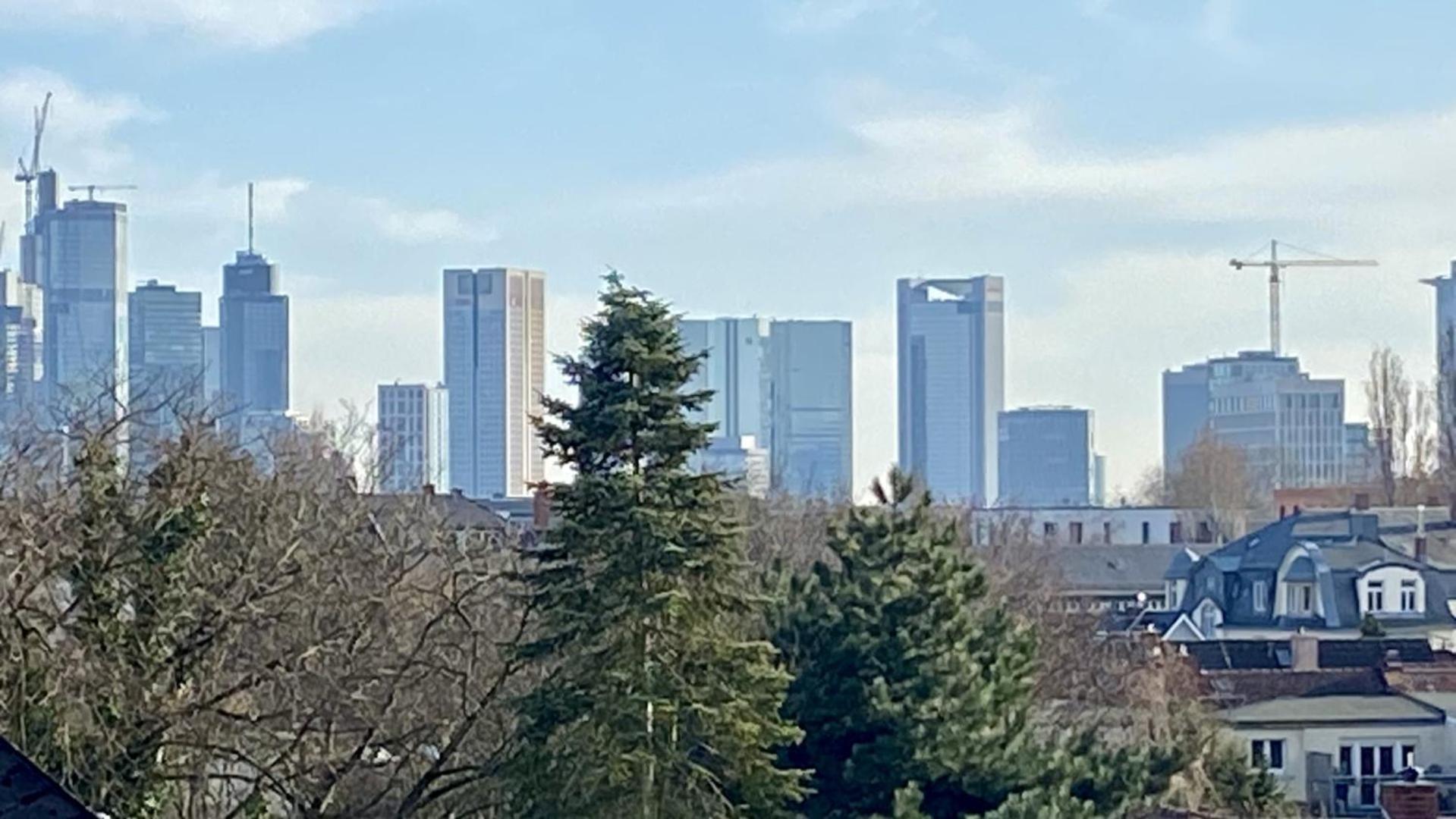 Schoenes Erwachen Im Frankfurter Penthouse Homestay Frankfurt am Main